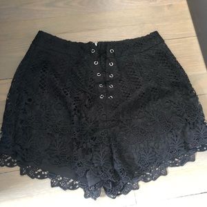 WINDSOR LACE SHORTS WORN ONCE